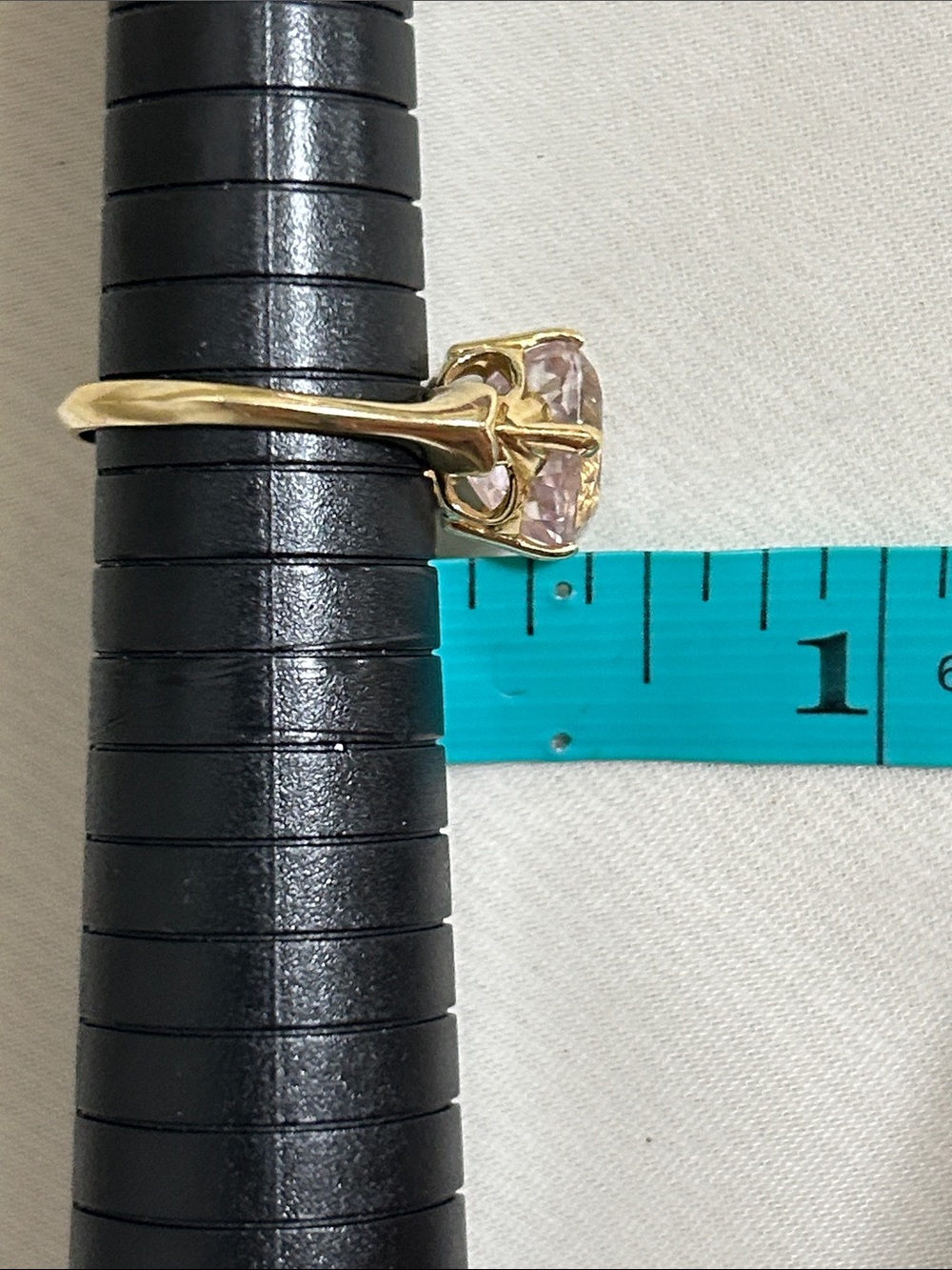 14K Gold Oval Kunzite Ring - Picture 10 of 11